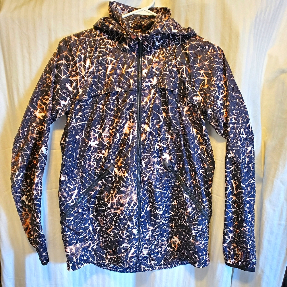 Lululemon Miss Misty Jacket  sz6